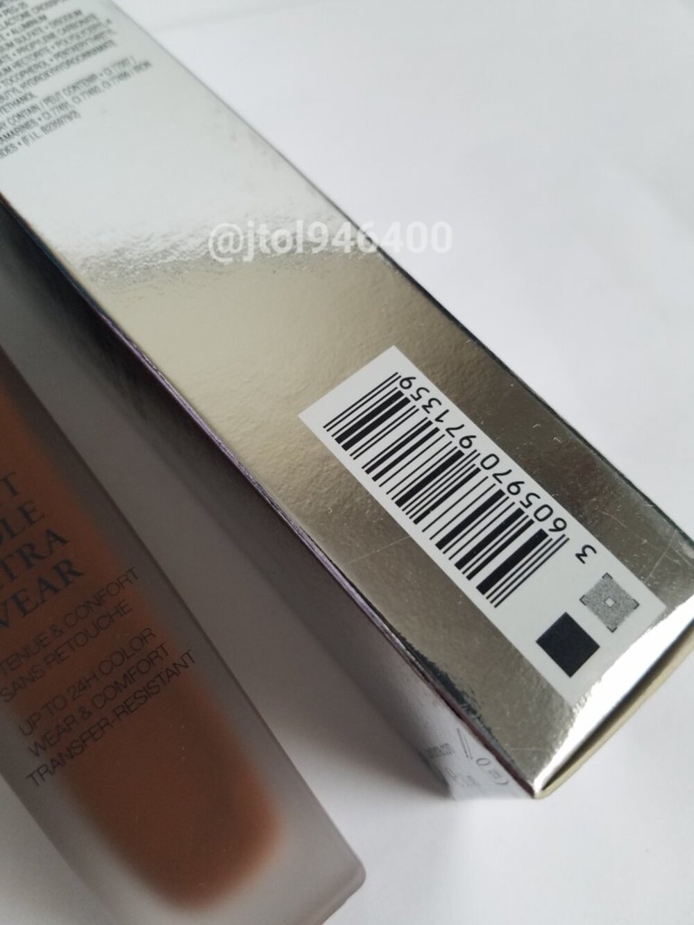 Lancome Teint Idole Ultra Wear 555 Suede Original Formula - Picture 2 of 8